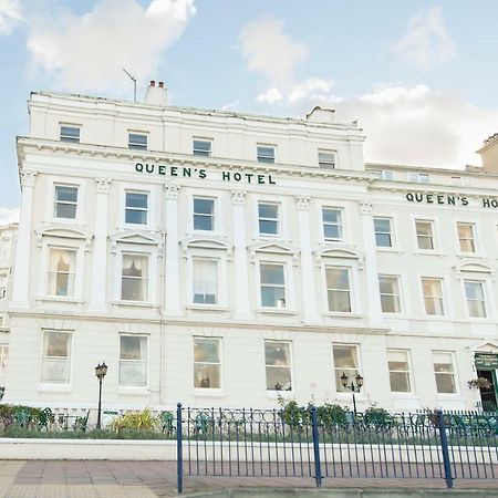 Queens Hotel Llandudno Esterno foto