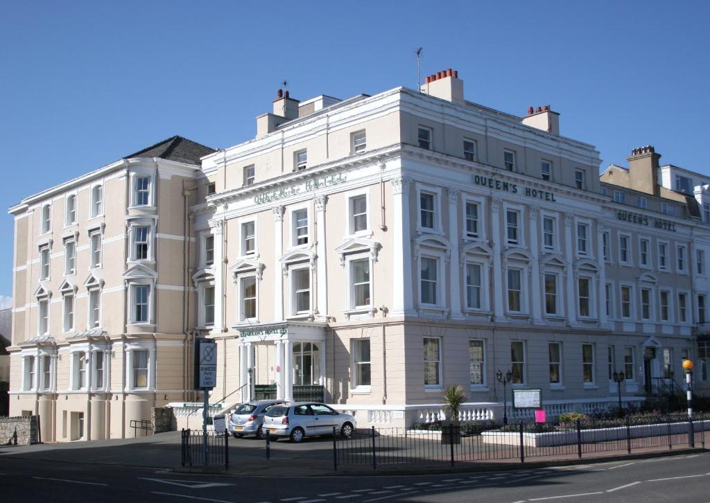 Queens Hotel Llandudno Esterno foto