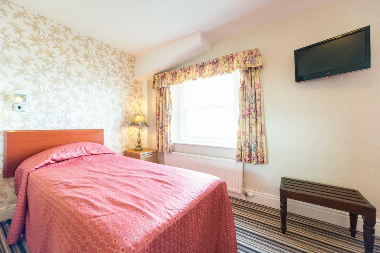 Queens Hotel Llandudno Esterno foto