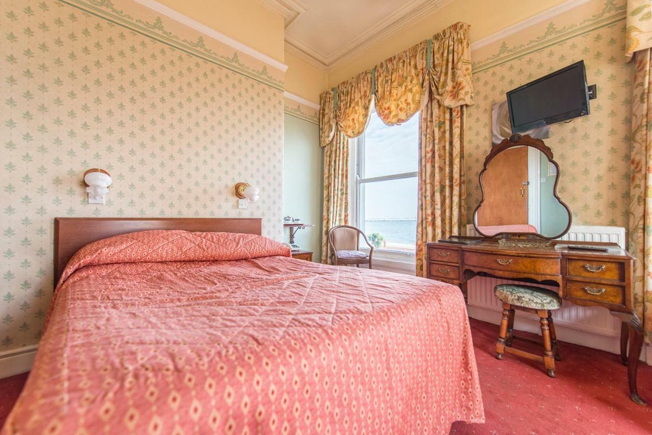 Queens Hotel Llandudno Esterno foto
