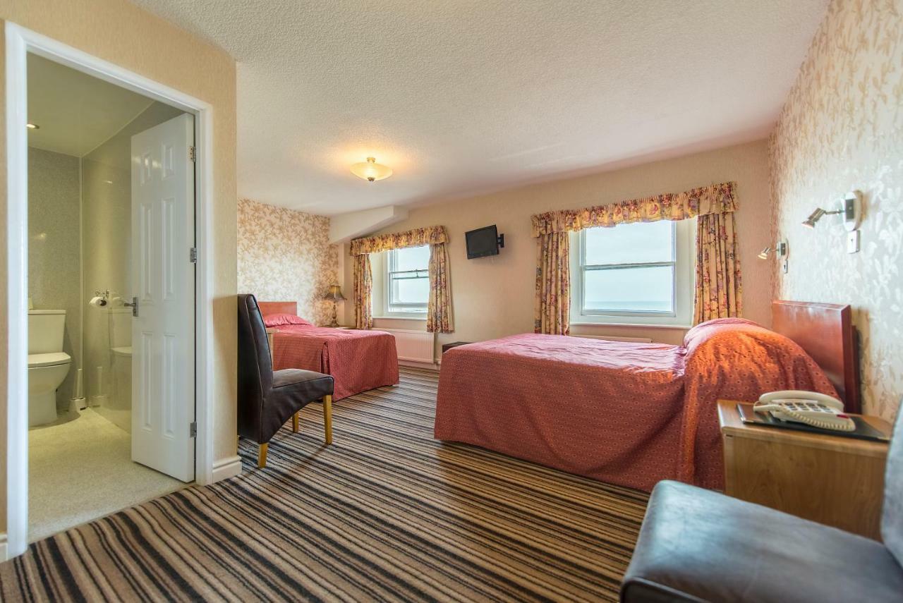 Queens Hotel Llandudno Esterno foto